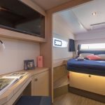 Astrea 42 - Master cabin & bed