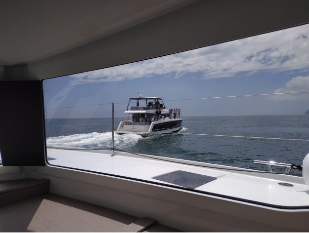 MY40-Navigation2 MY40-Cruising