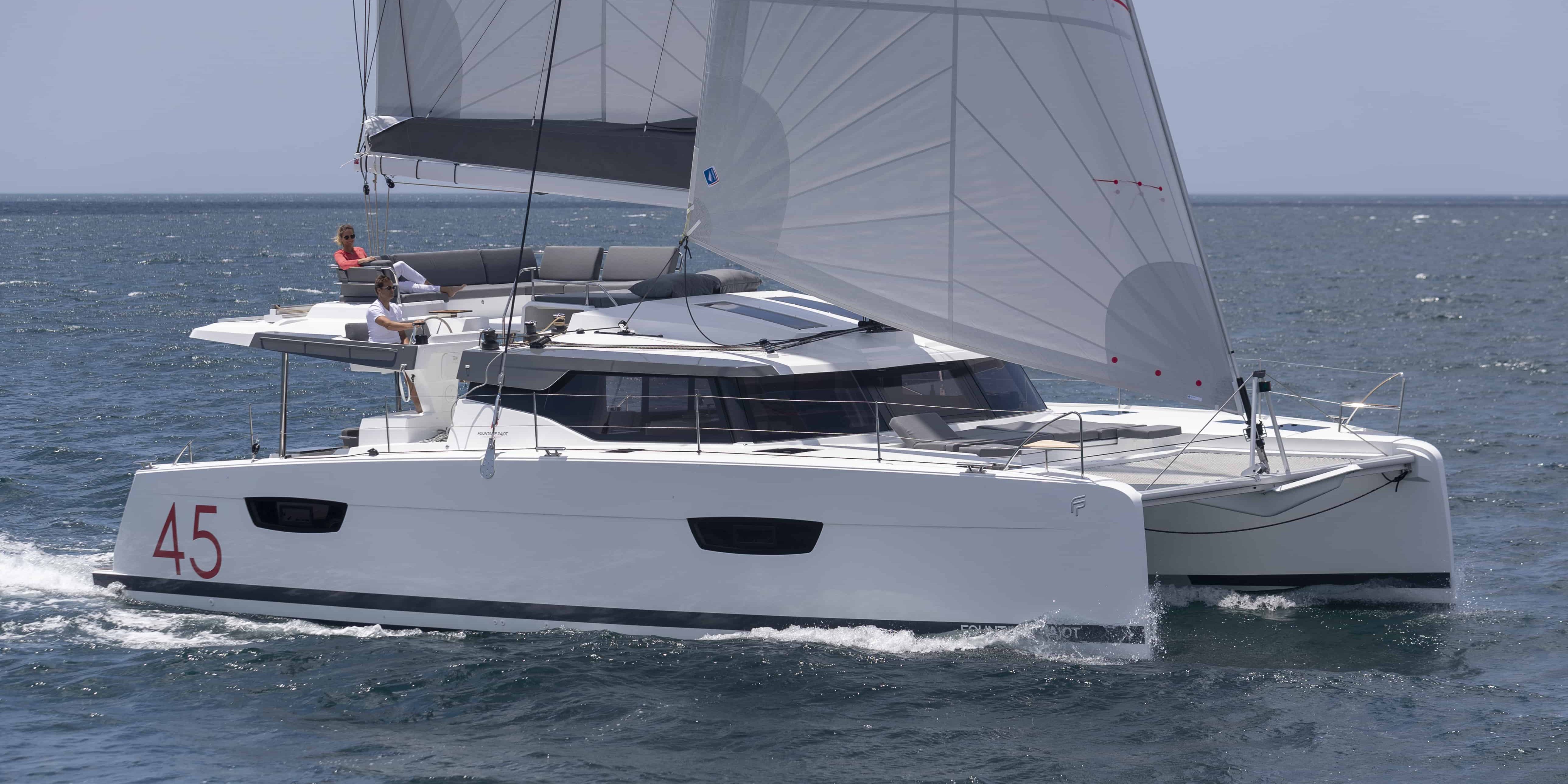Elba 45 – Navigation Elba 45 - best charter model