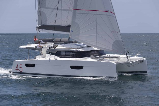 Elba 45 – Navigation Elba 45 - best charter model